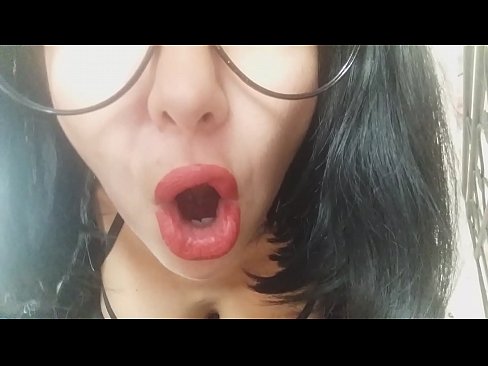 ❤️ Honey, hooyadaa anoo ah hooyadaa kuma ogolaan doonto inaad iskuul aado maanta... aad baan kuugu baahanahay... ❤❌ Galmo ﹏